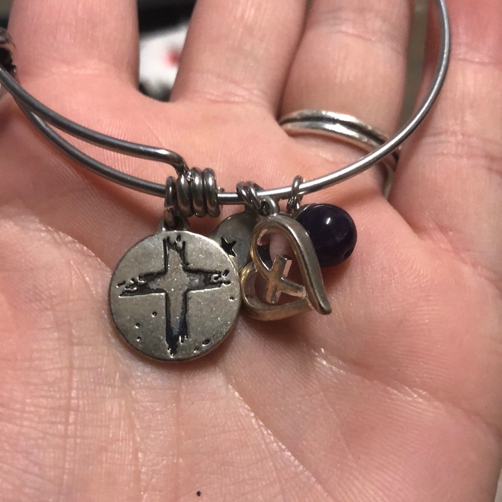 3 bracelets - Picture 2 of 4